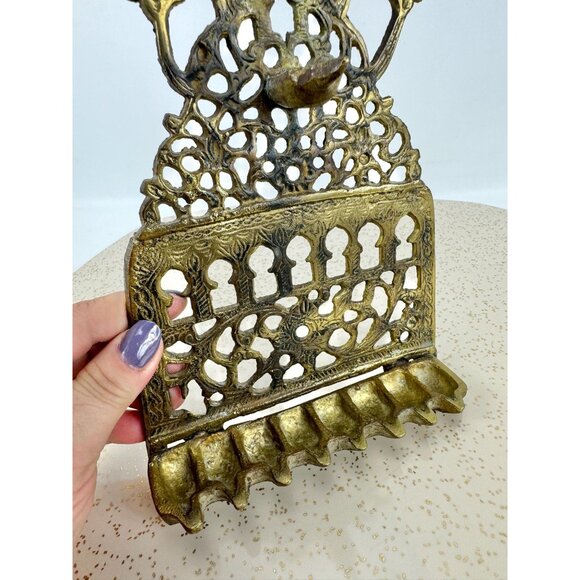 Antique ornate brass Menorah Judaica, Hanukkah Menorah, hanging oil lamp - Picture 6 of 7